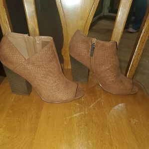 Indigo Rd women's heals